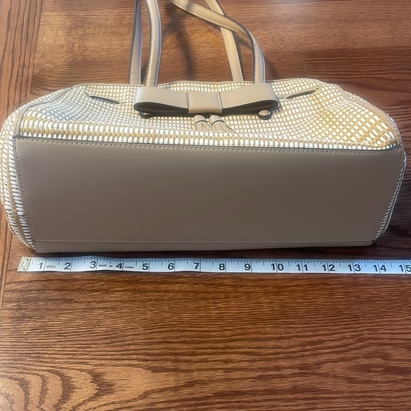 NANETTE LEPORE ARABELLE ‘paper’ straw shoulder bag / purse wht cream tassels bow - Picture 10 of 17